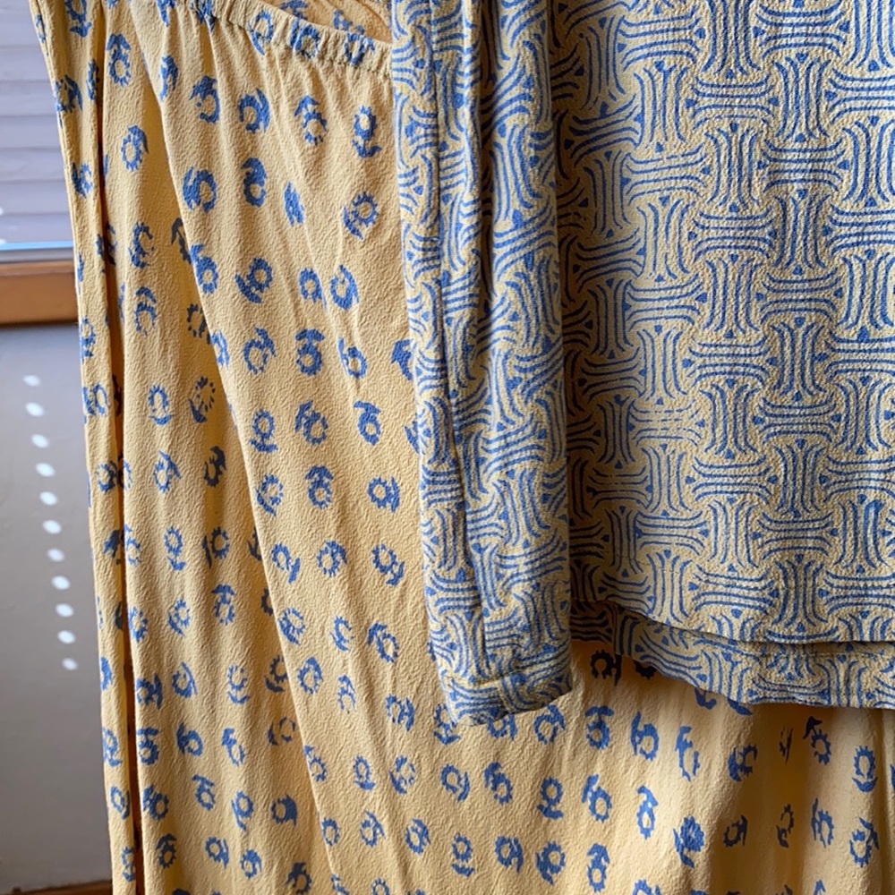 Yellow Patterned Skirt Set - Picture 2 of 4
